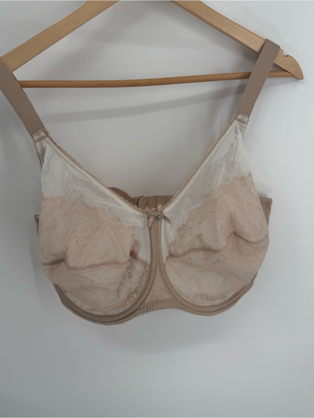 Wacoal 855186 Size 44H Bra Nude Beige Lace Polka Dot Full Coverage underwire - Picture 6 of 6